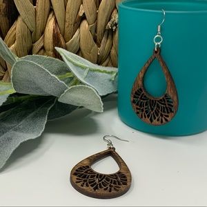 Wooden tear drop earrings